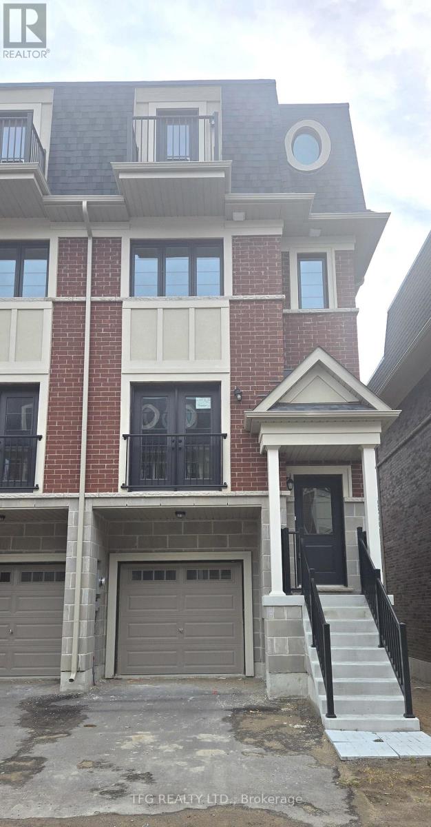 9 - 35 MARRET LANE, clarington (newcastle), Ontario