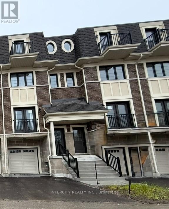 67 MARRET LANE, clarington (newcastle), Ontario