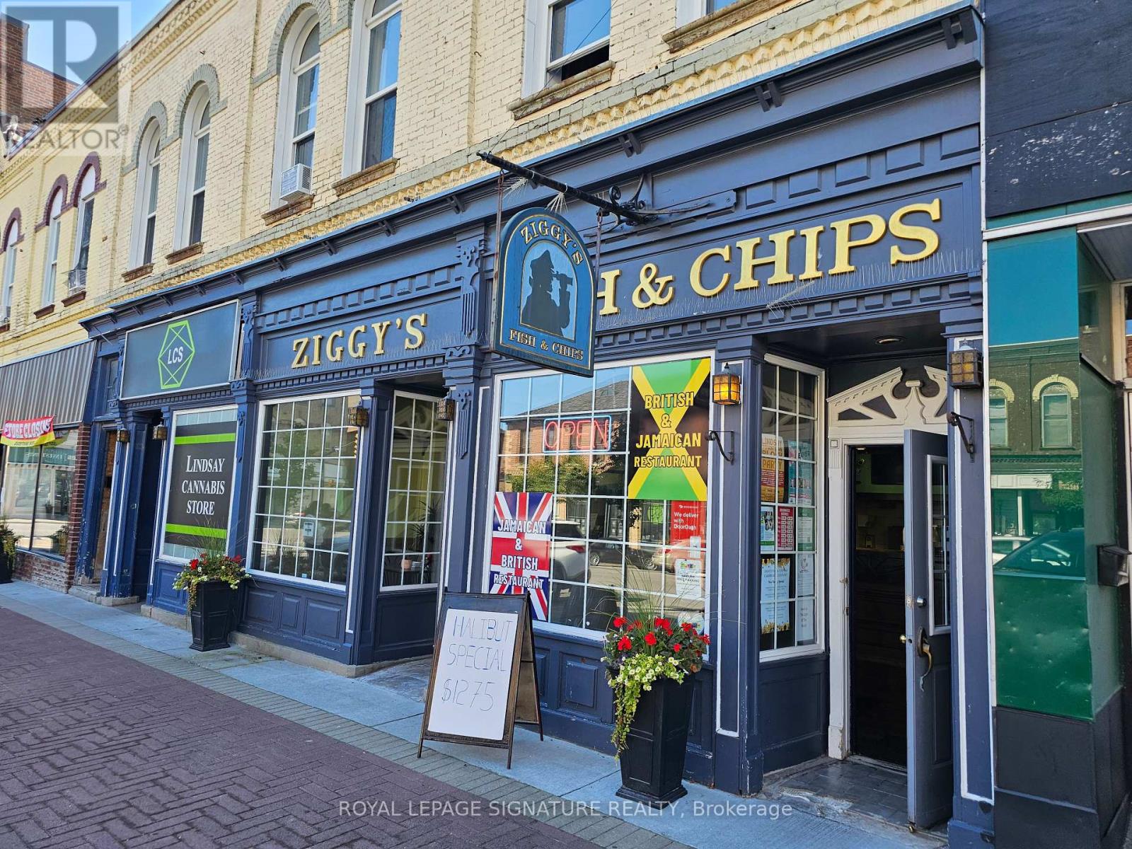 21 KENT STREET W, kawartha lakes (lindsay), Ontario