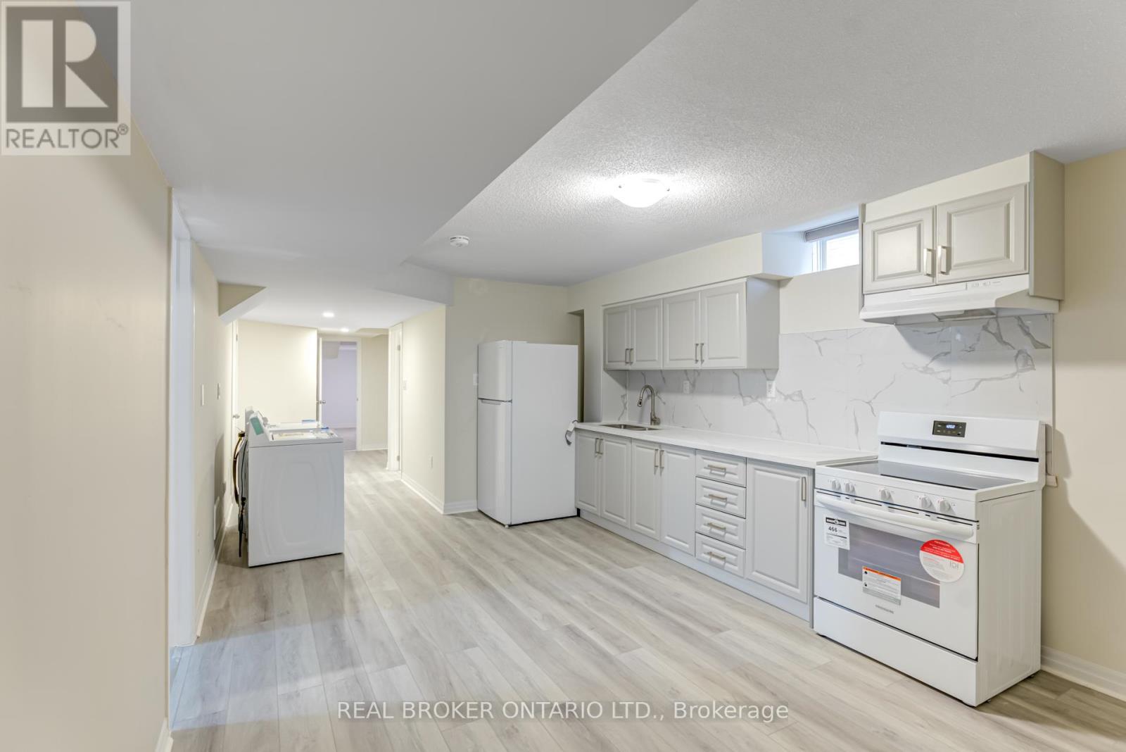 6 NORTHROP BSMT AVENUE N, clarington (newcastle), Ontario