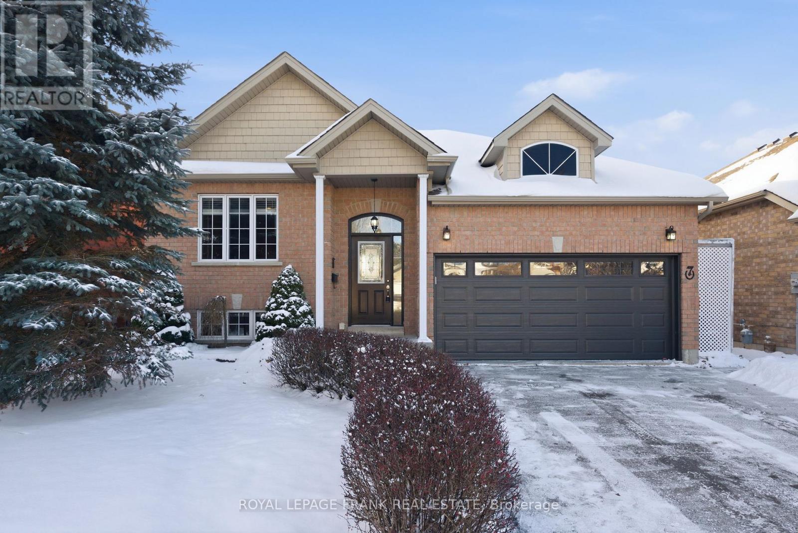 7 BROCK STREET, kawartha lakes (lindsay), Ontario