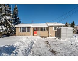 24 STRICKLAND STREET, selwyn, Ontario