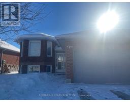 MAIN FLOOR - 39 MCGIBBON BOULEVARD, kawartha lakes (lindsay), Ontario