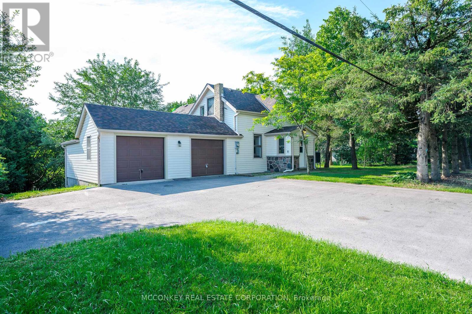 1767 YOUNG'S POINT ROAD, selwyn, Ontario