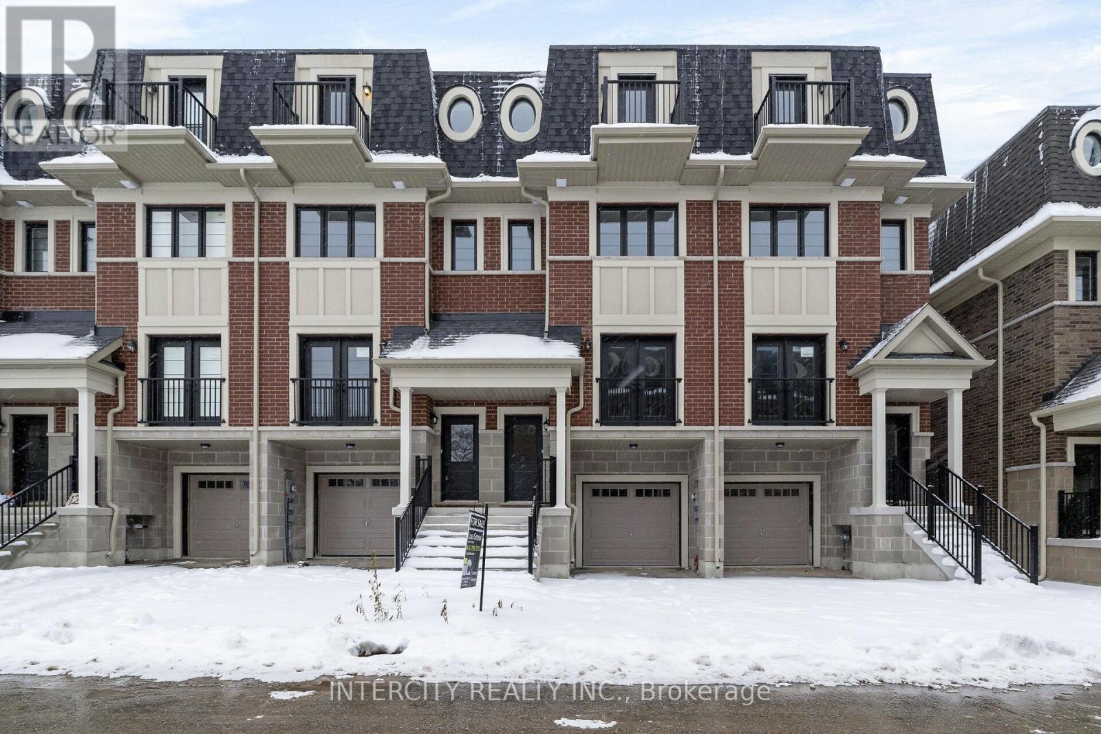 UNIT 10 - 39 MARRET LANE, clarington (newcastle), Ontario