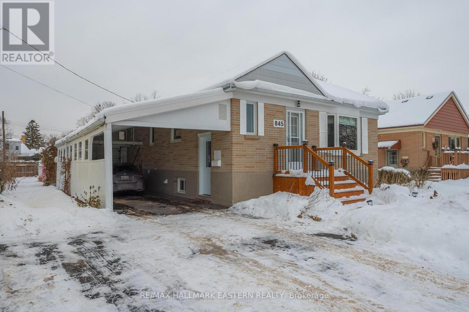 845 GILBERT STREET, peterborough (northcrest ward 5), Ontario