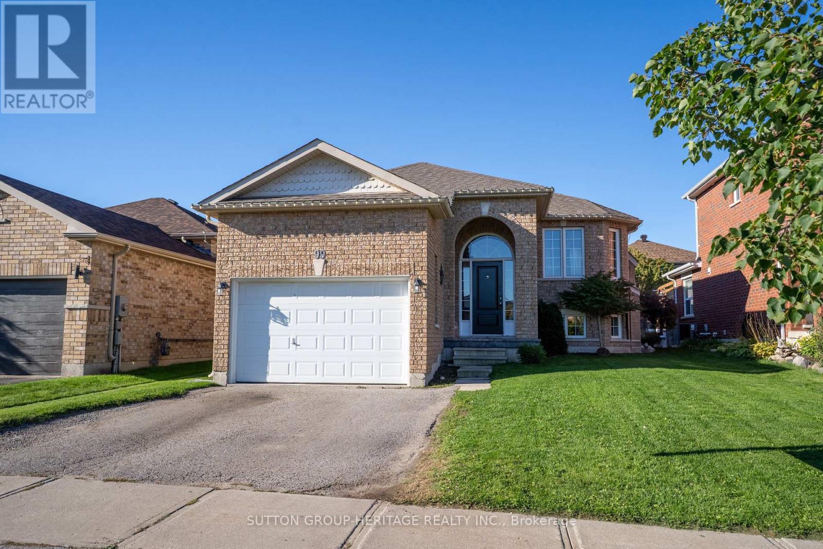 99 SWEETNAM DRIVE, kawartha lakes (lindsay), Ontario