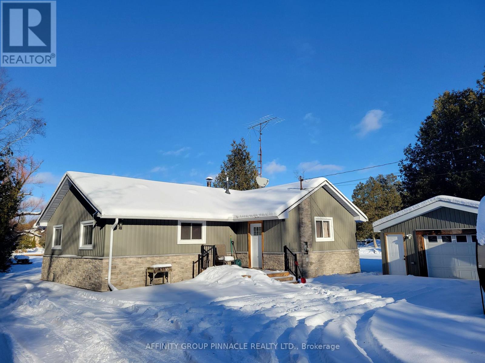 2473 SELWYN BAY LANE, selwyn, Ontario