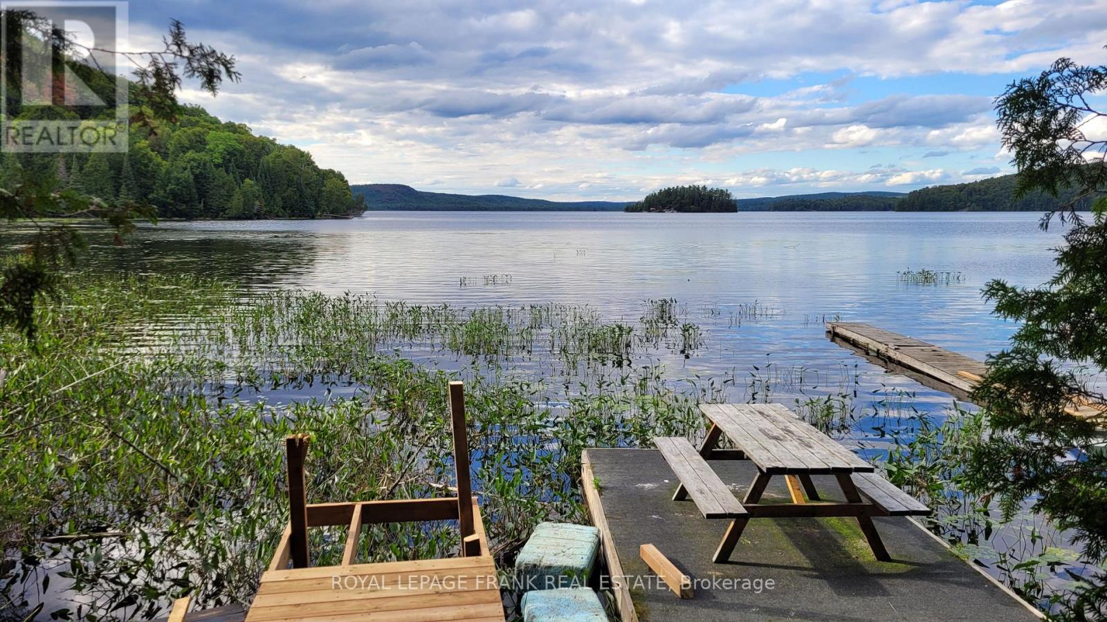00 ELEPHANT LAKE WAO, dysart et al (harcourt), Ontario