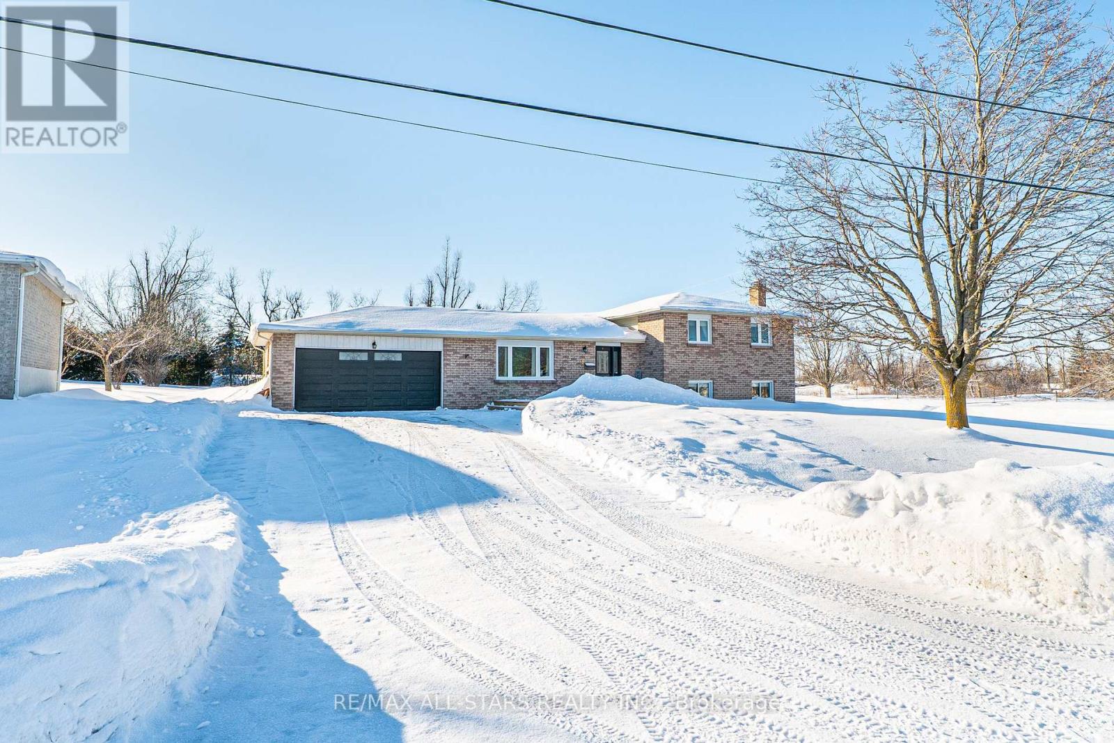 1 MANCINI DRIVE, kawartha lakes (woodville), Ontario