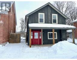 38 REGENT STREET, selwyn, Ontario