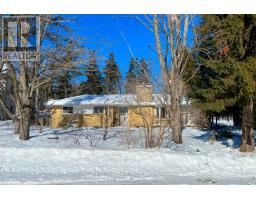 28 WELLER CRESCENT, peterborough (monaghan ward 2), Ontario