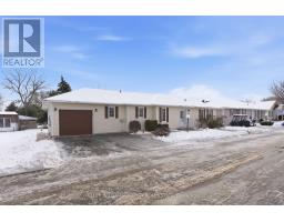 21 HERITAGE LANE, clarington (newcastle), Ontario