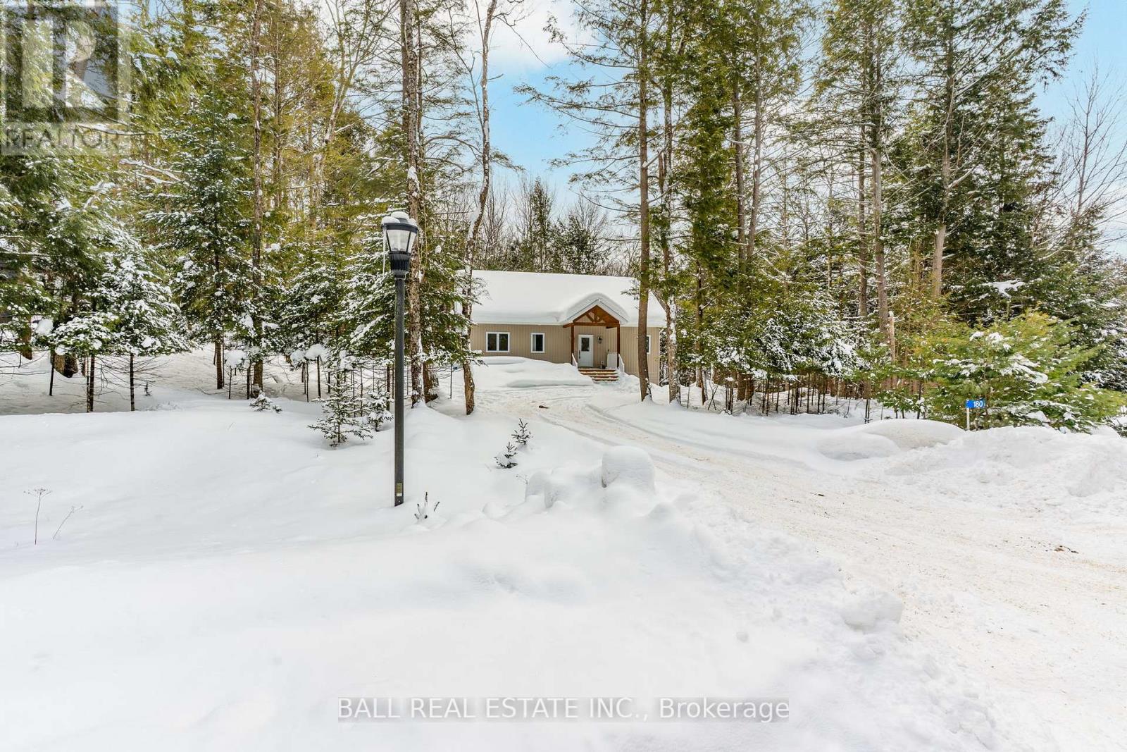 180 LAKEVIEW STREET, dysart et al (dysart), Ontario