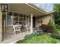 11 BAYLEAF COURT, peterborough (monaghan ward 2), Ontario