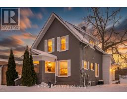 11 ALBERT STREET, kawartha lakes (lindsay), Ontario