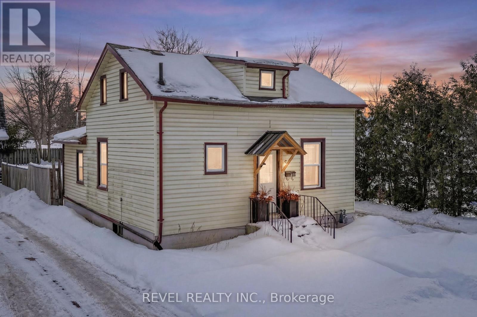 5 GEORGE STREET E, kawartha lakes (lindsay), Ontario