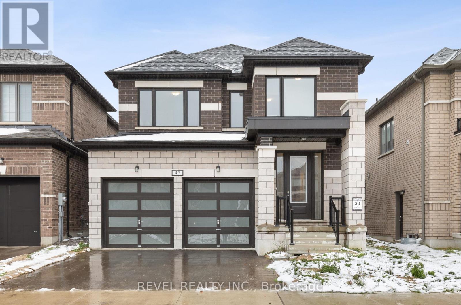 47 CORLEY STREET, kawartha lakes (lindsay), Ontario