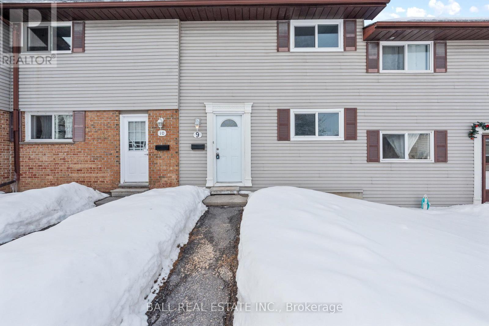 9 - 996 SYDENHAM ROAD, peterborough (ashburnham ward 4), Ontario