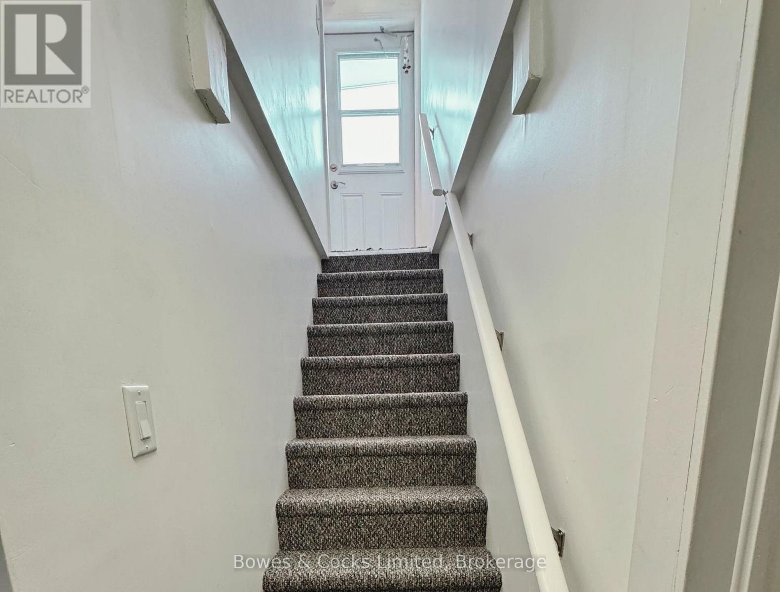 350 BRAIDWOOD AVENUE, peterborough (otonabee ward 1), Ontario