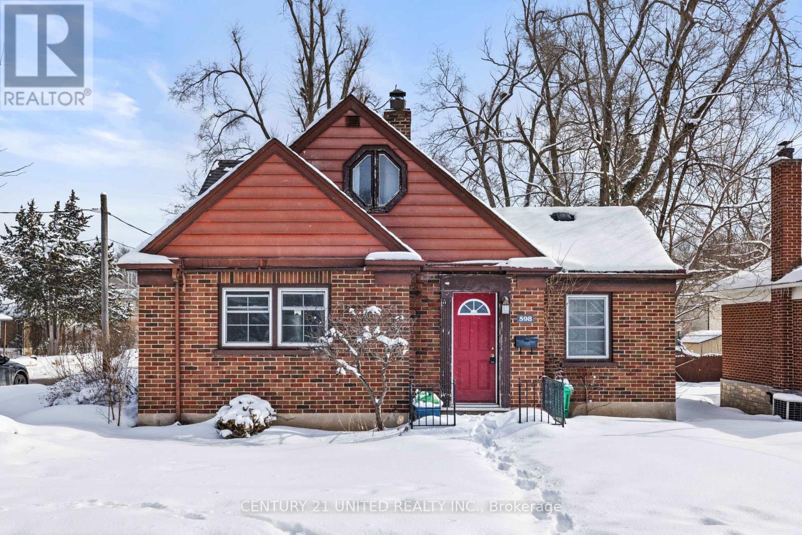 598 DONEGAL STREET, peterborough (town ward 3), Ontario