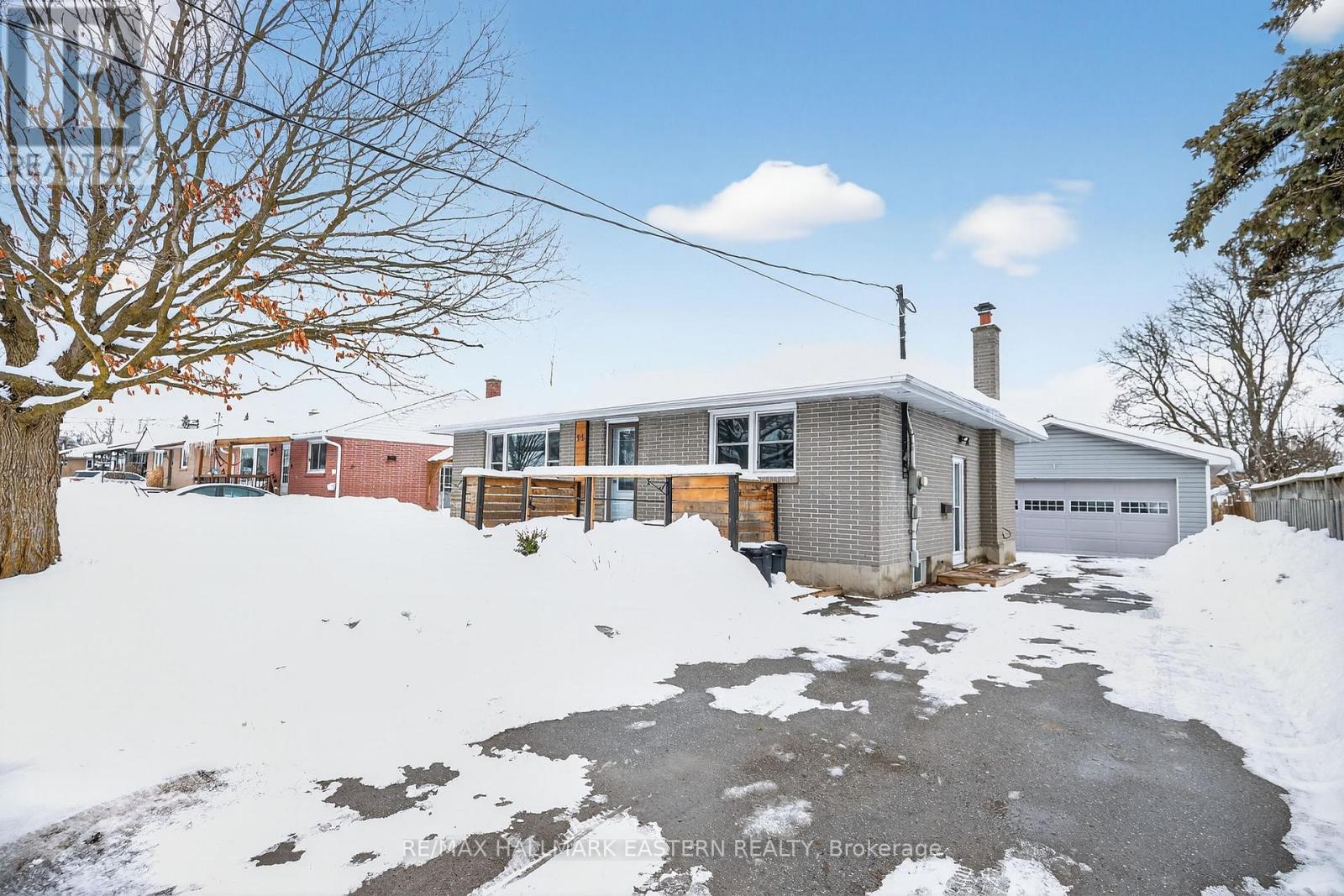 98 ARTHUR AVENUE, peterborough (otonabee ward 1), Ontario