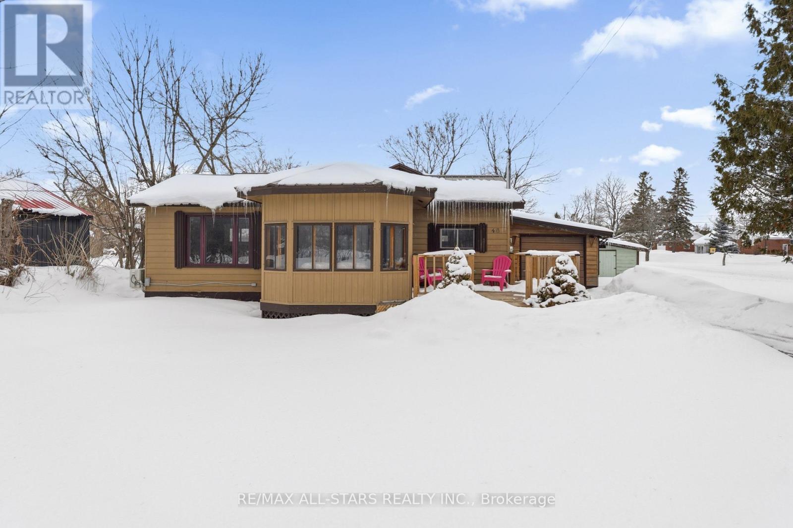 46 HELEN STREET, kawartha lakes (fenelon falls), Ontario