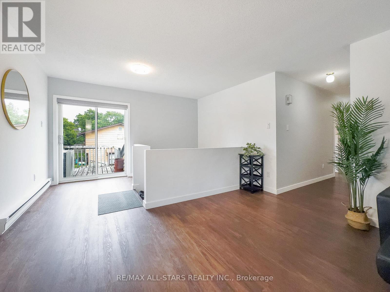 5 - 67 MAIN STREET, kawartha lakes (bobcaygeon), Ontario