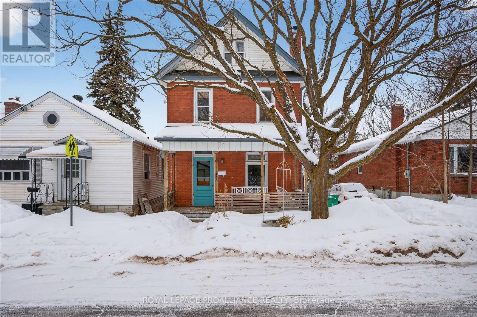 590 MURRAY STREET, peterborough (town ward 3), Ontario