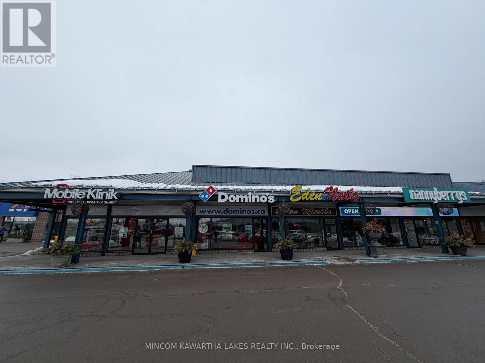 <h3>$24<small> / ft<sup>2</sup></small></h3><p>7 - 550 Lansdowne Street W, Peterborough (Town Ward 3), Ontario</p>