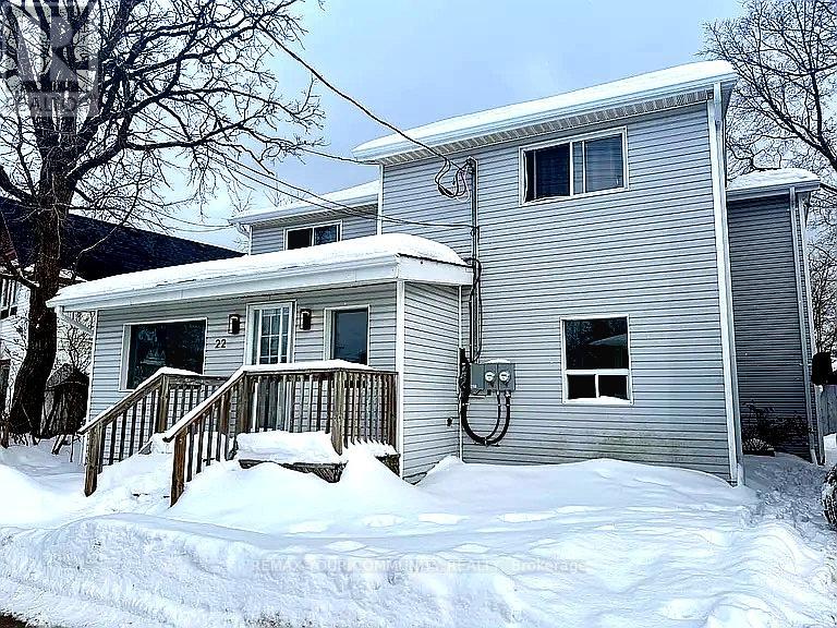 MAIN FLOOR - 22 CLIFTON STREET, kawartha lakes (fenelon falls), Ontario