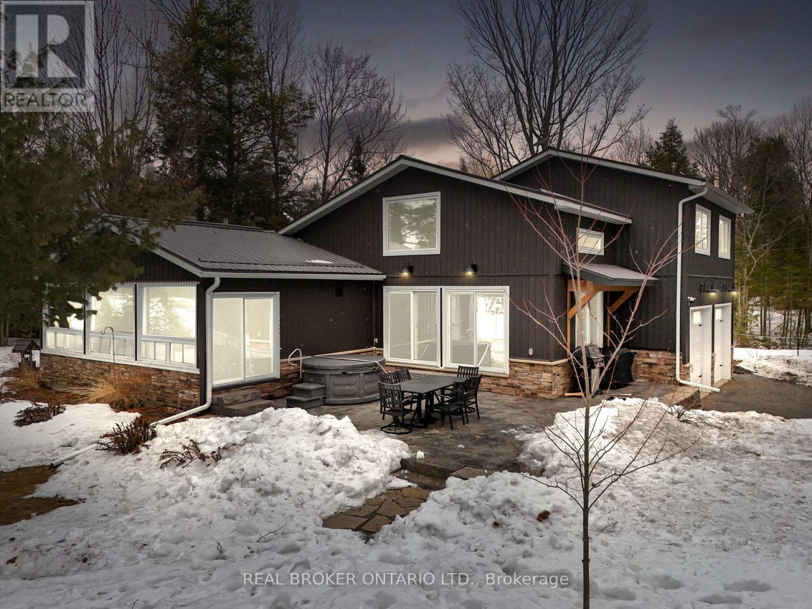 1109 WILDERNESS ISLAND TRAIL W, highlands east (cardiff ward), Ontario