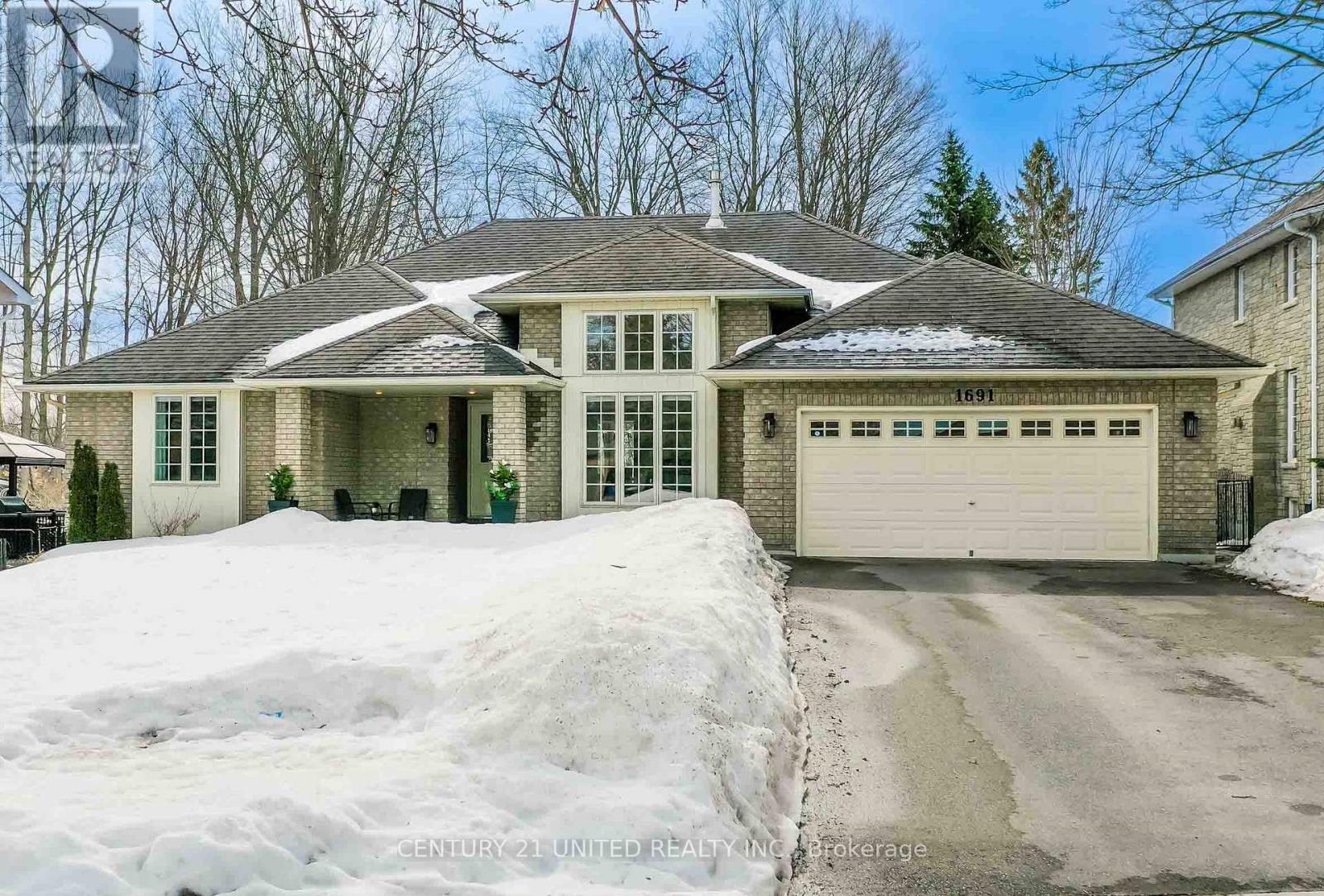 1691 FORSTER AVENUE, peterborough (otonabee ward 1), Ontario