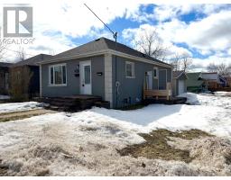 UPPER - 685 ARMOUR ROAD, peterborough (ashburnham ward 4), Ontario