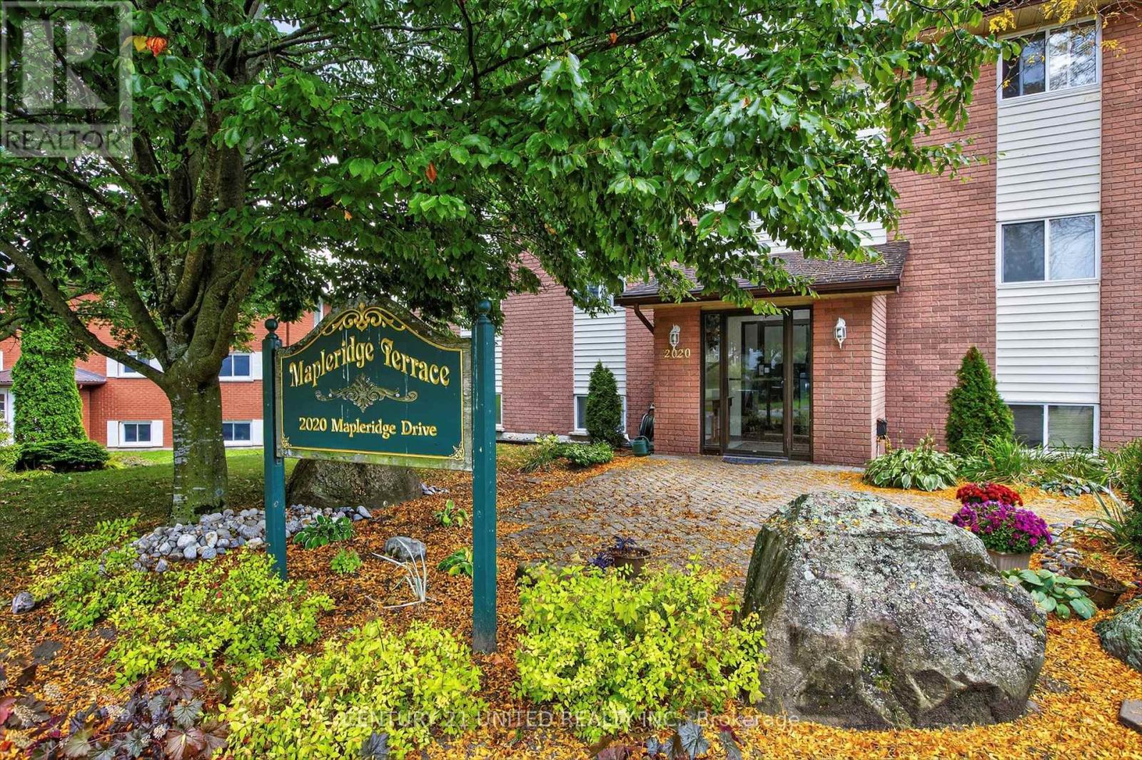 303 - 2020 MAPLERIDGE DRIVE, peterborough (monaghan ward 2), Ontario