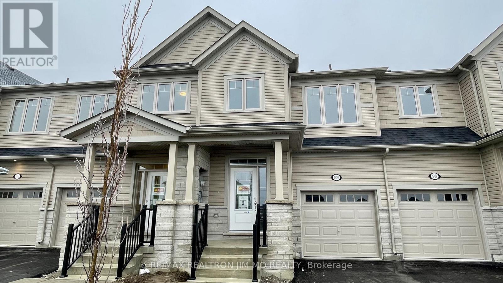 100 SANDERSON DRIVE, kawartha lakes (lindsay), Ontario