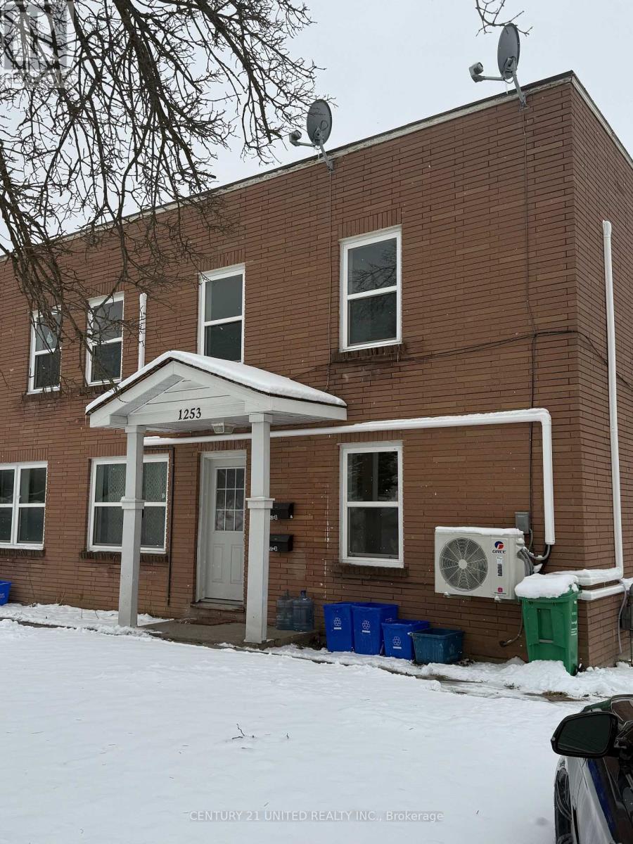 B - 1253 CLONSILLA AVENUE, peterborough (town ward 3), Ontario