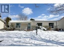 13 STEELHEAD LANE, clarington (newcastle), Ontario