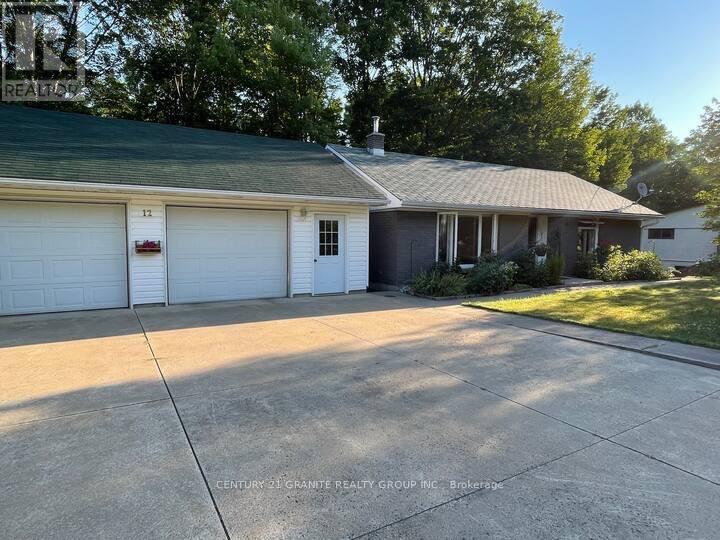 12 FOREST HILL ROAD, bancroft (bancroft ward), Ontario