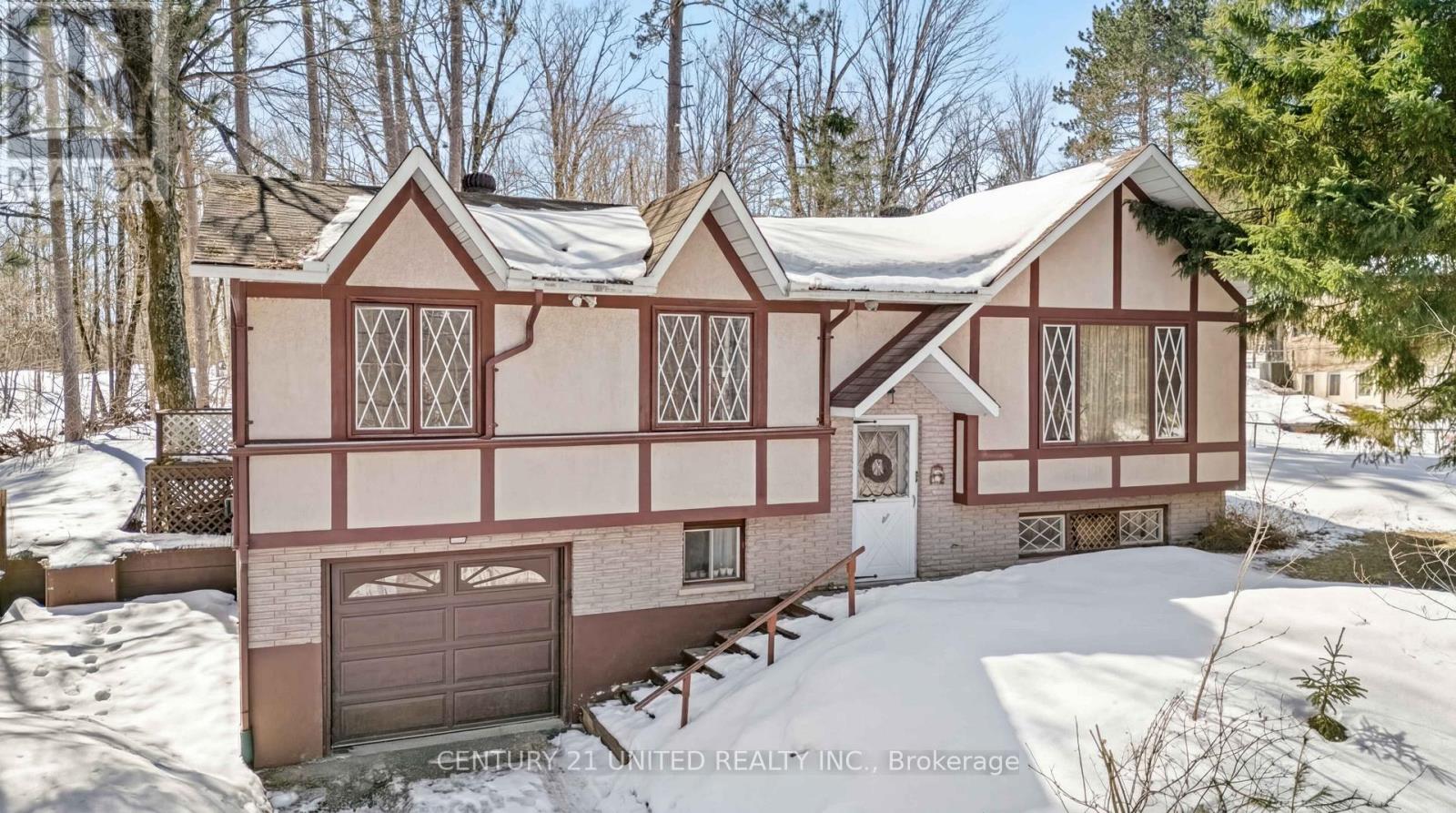 70 MCFADDEN ROAD, north kawartha, Ontario