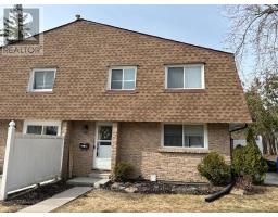 14 - 740 CHAMBERLAIN STREET, peterborough (otonabee ward 1), Ontario