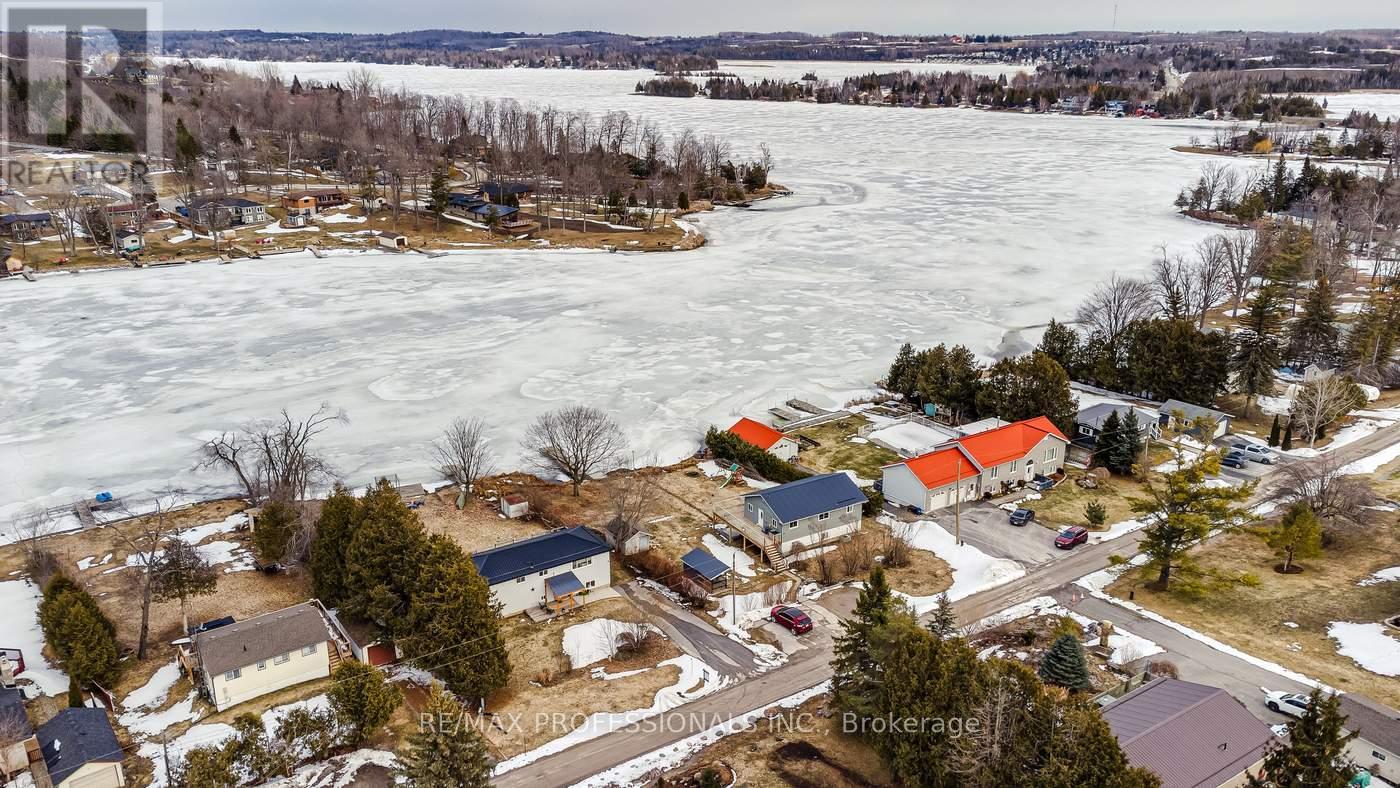 22 LAWRENCE STREET N, kawartha lakes (omemee), Ontario