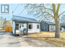 56 GLENELG STREET E, kawartha lakes (lindsay), Ontario