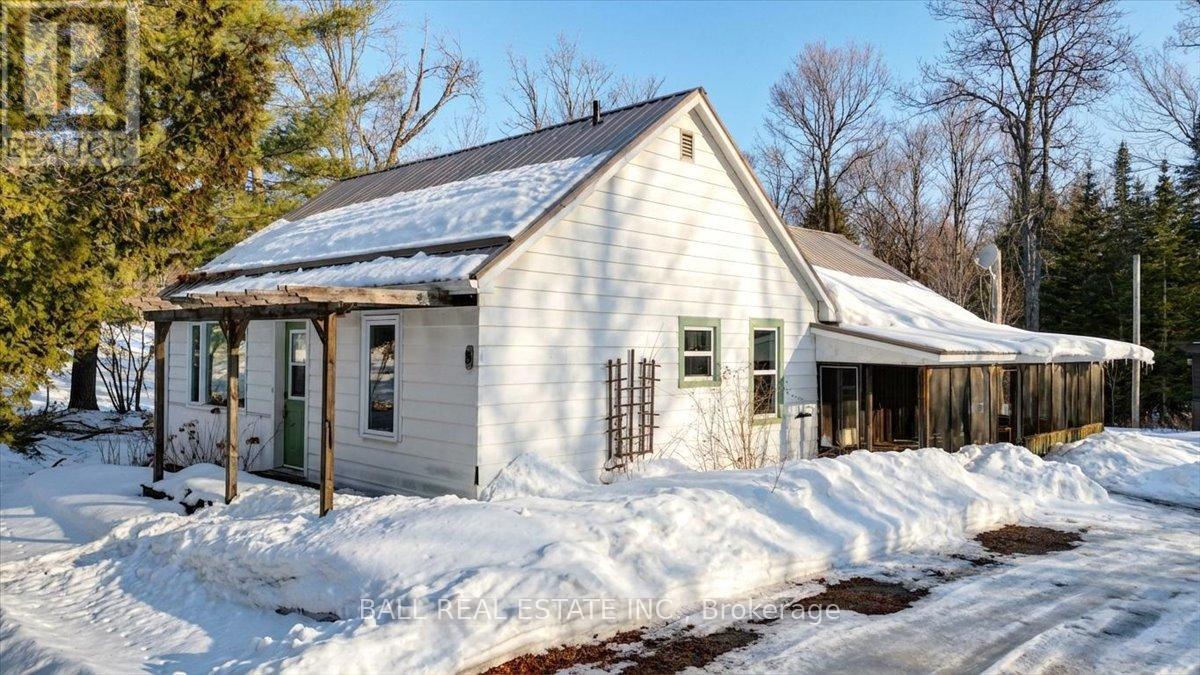 9 QUARRY ROAD, bancroft (dungannon ward), Ontario