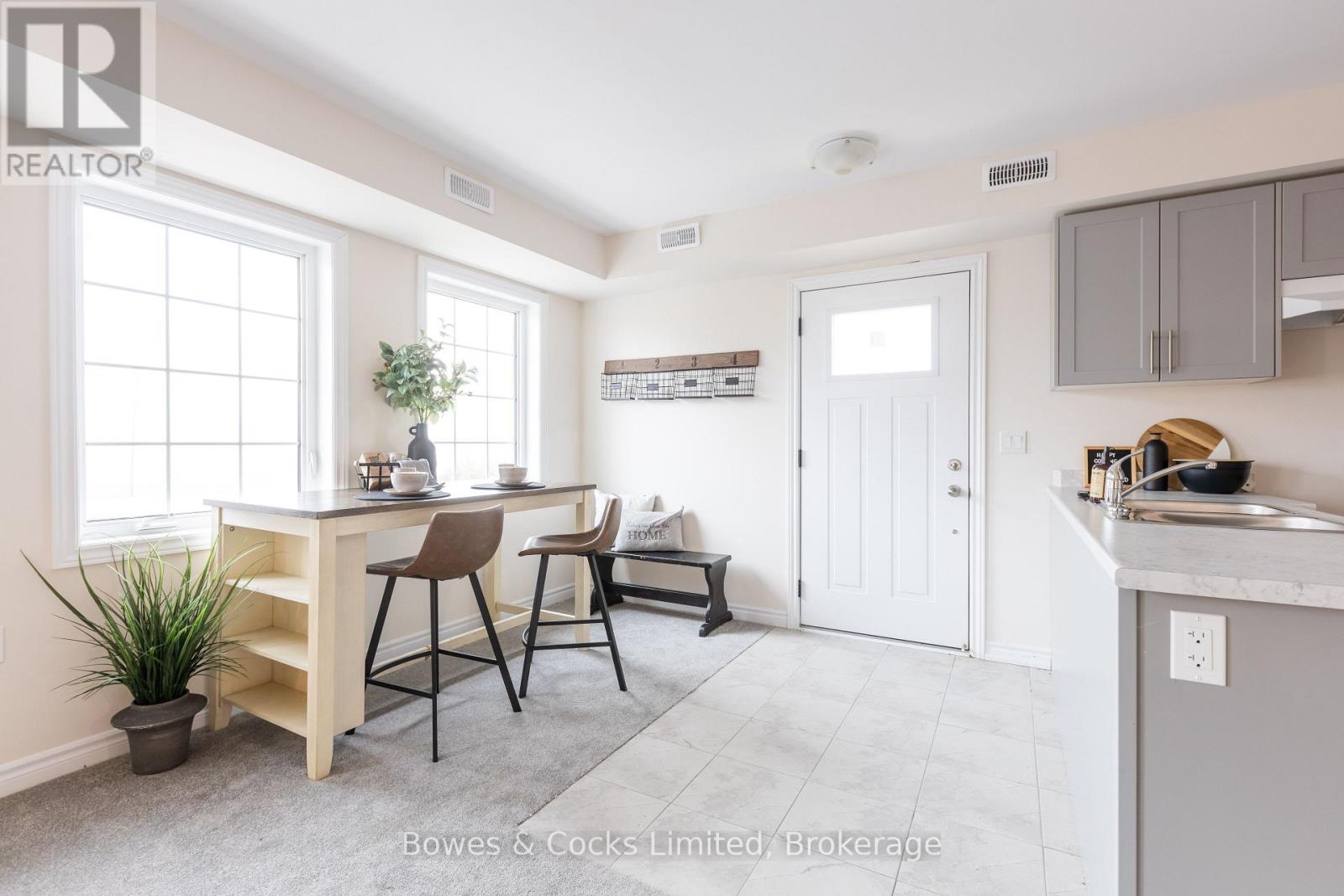 201 - 48 MAPLE AVENUE, asphodel-norwood (norwood), Ontario