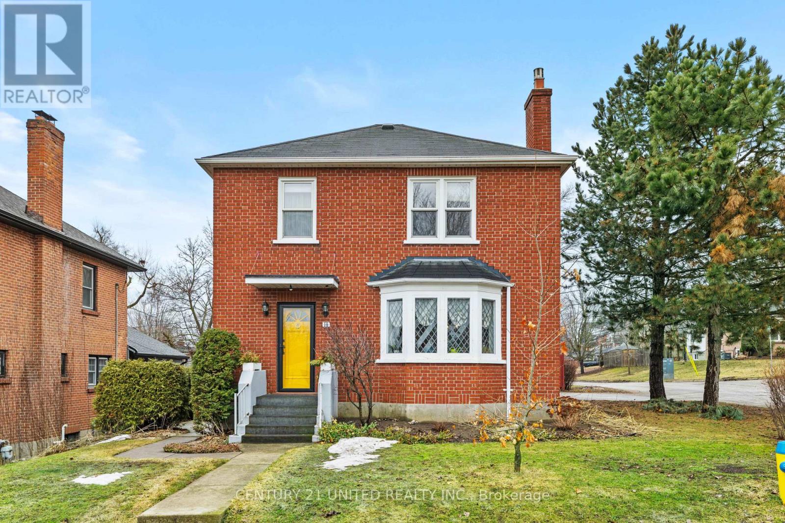 19 ANNE STREET, peterborough (town ward 3), Ontario