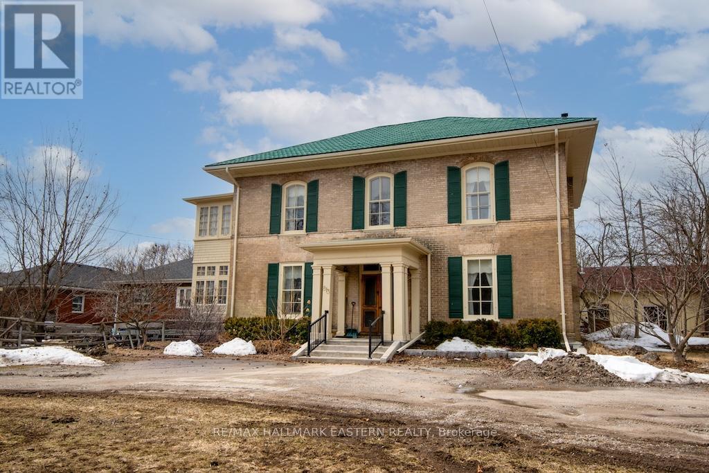 813 WATER ST. & 11 ARGYLE STREET, peterborough (northcrest ward 5), Ontario