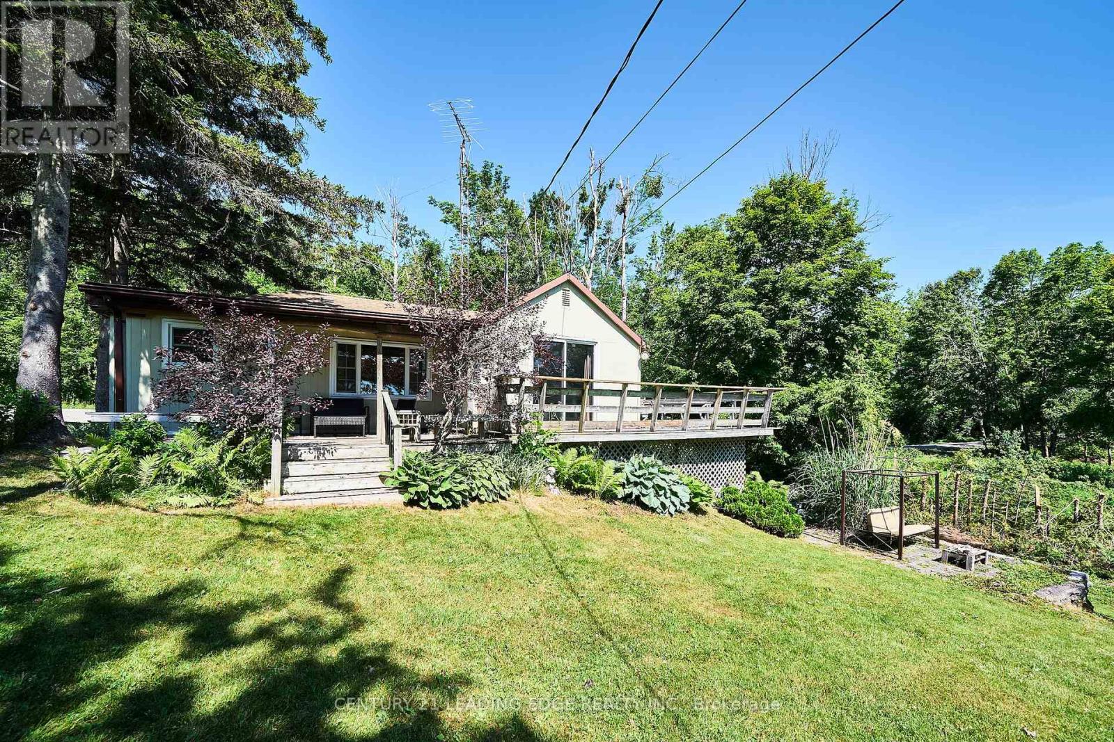 225 ARNOTT DRIVE, selwyn, Ontario