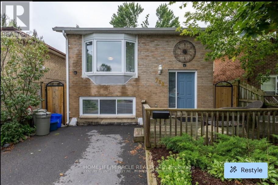 738 MOUNTAIN ASH ROAD, peterborough (otonabee ward 1), Ontario