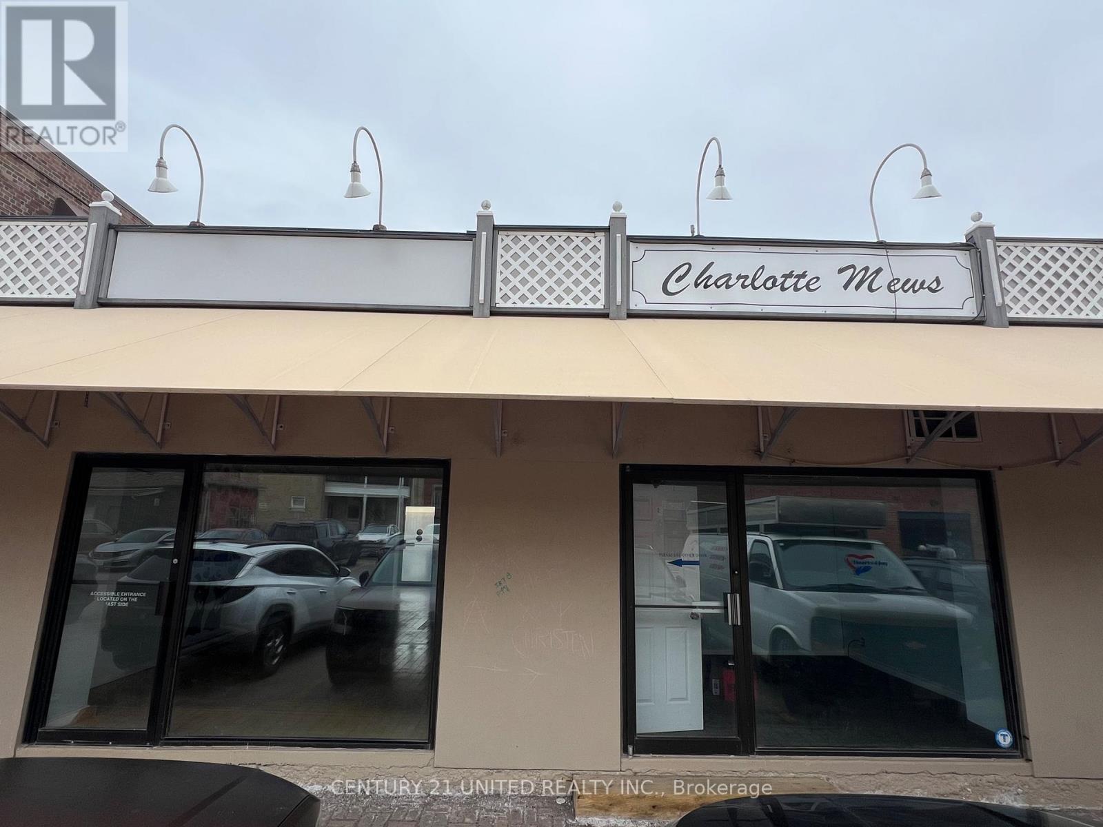 3 - 4 - 203 SIMCOE STREET, peterborough (town ward 3), Ontario